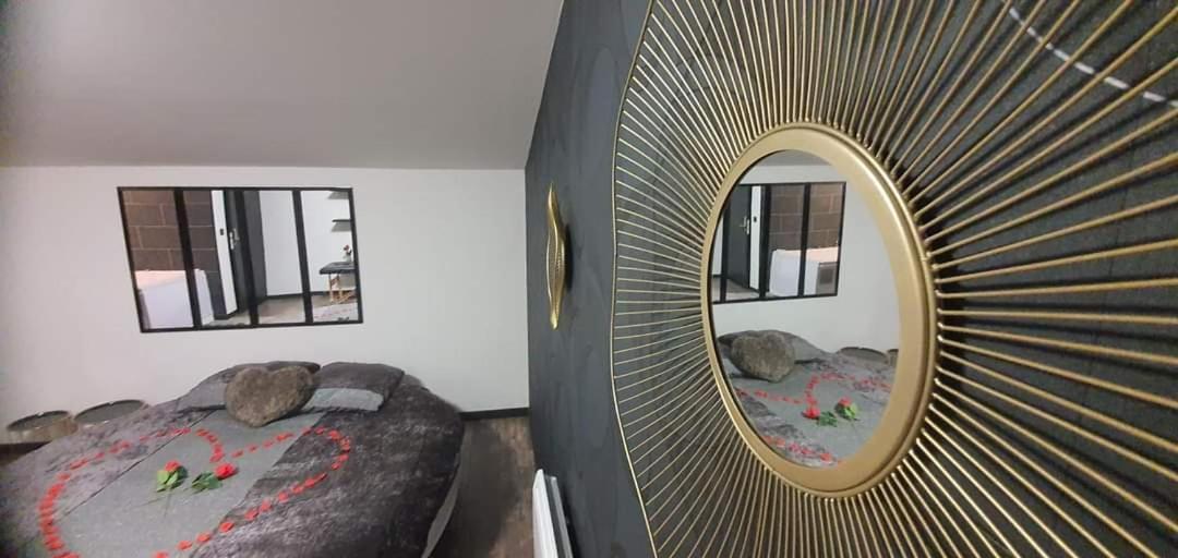 Love Rooms De La Presqu'Ile Saint-Vincent-de-Paul  Экстерьер фото